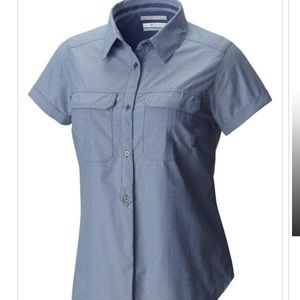 💕 (M) Columbia Pilsner Peak Button Down💕